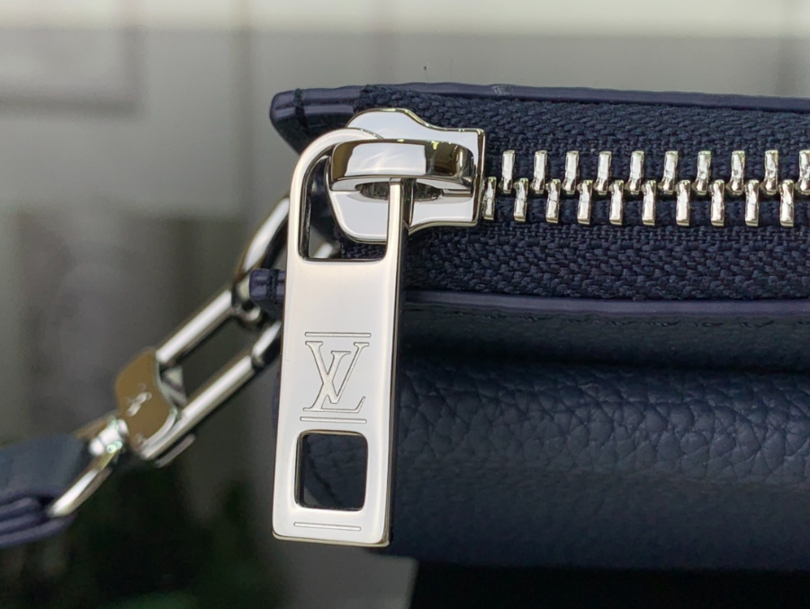 루이비통 뉴 롱 월릿 네이비 M69831 20112.5cm6.jpg