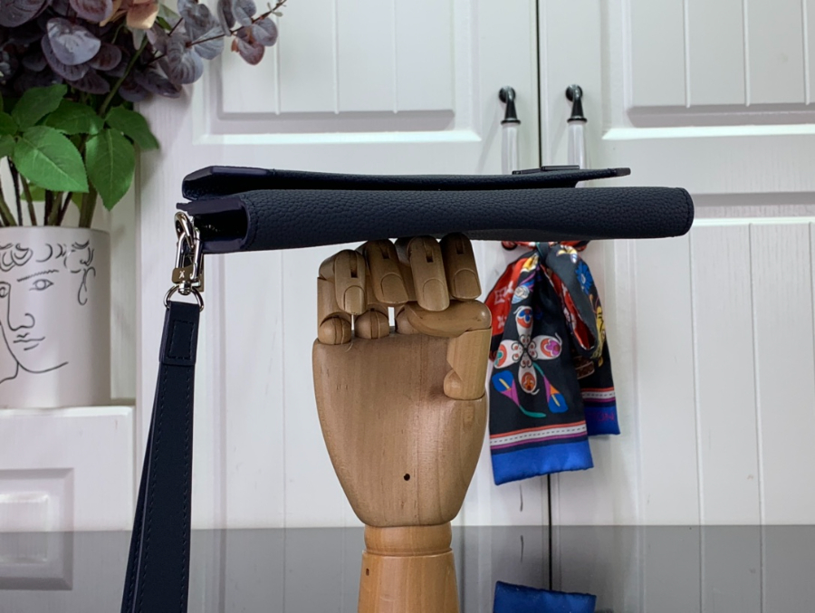 루이비통 뉴 롱 월릿 네이비 M69831 20112.5cm4.jpg