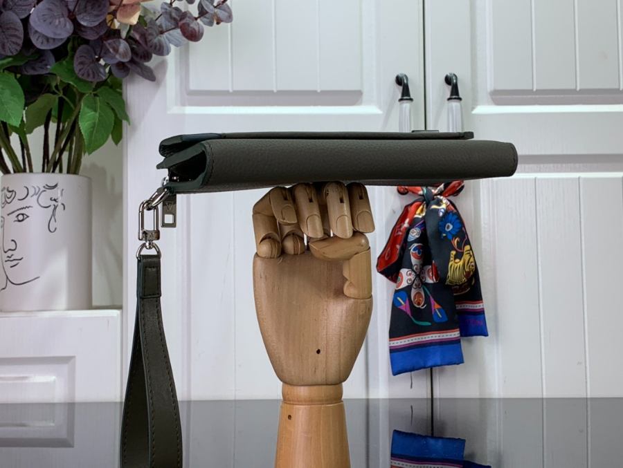 루이비통 뉴 롱 월릿 초록색 M69831 20112.5cm4.jpg