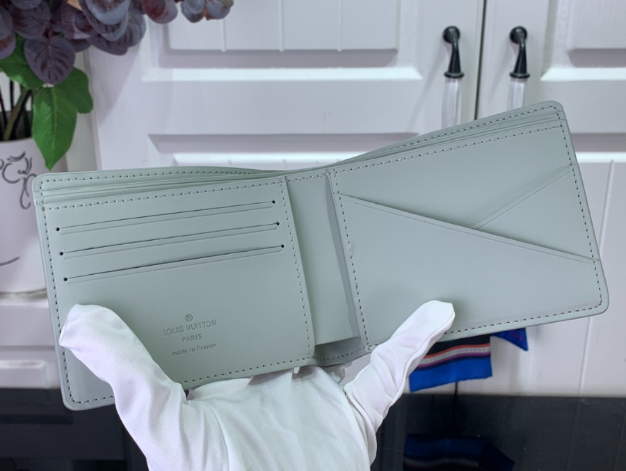 루이비통 멀티플 월릿 그레이 M82562 11.591.5cm5.jpg