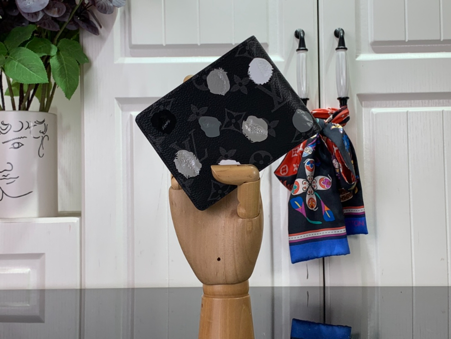 루이비통 멀티플 월릿 반지갑 M81931 11.591.5cm2.jpg