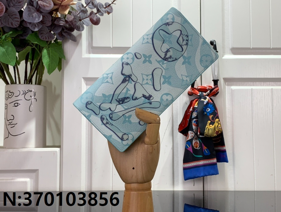 루이비통 브라짜 월릿 장지갑 M82306 10192cm 스카이 블루1.jpg