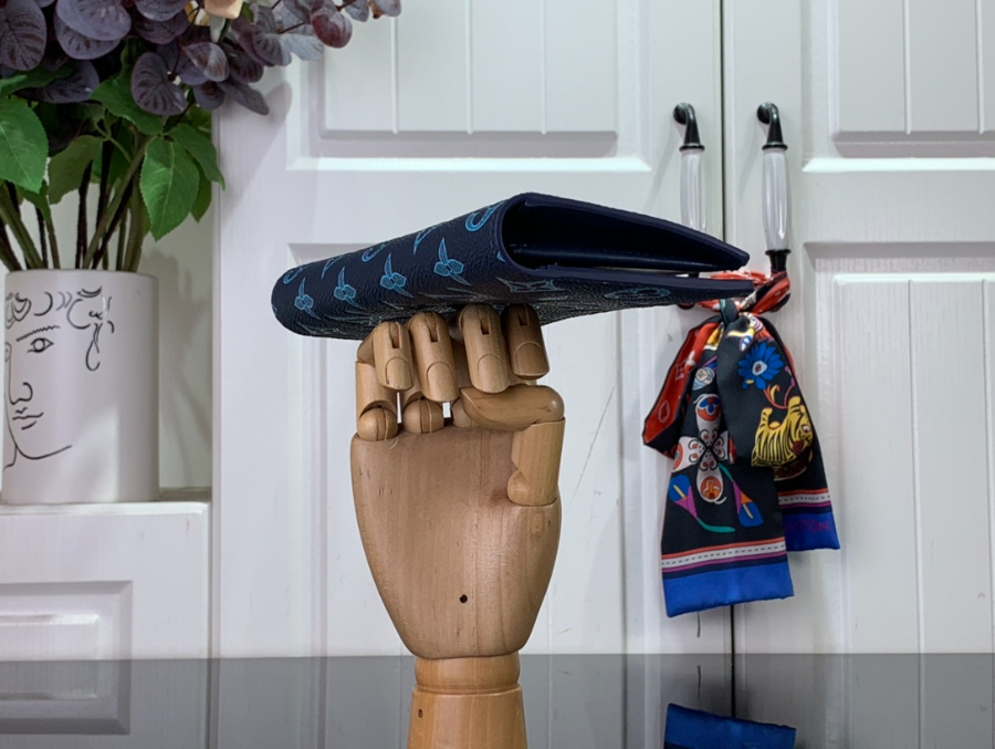 루이비통 브라짜 장지갑 M66540 M69038 10192cm3.jpg