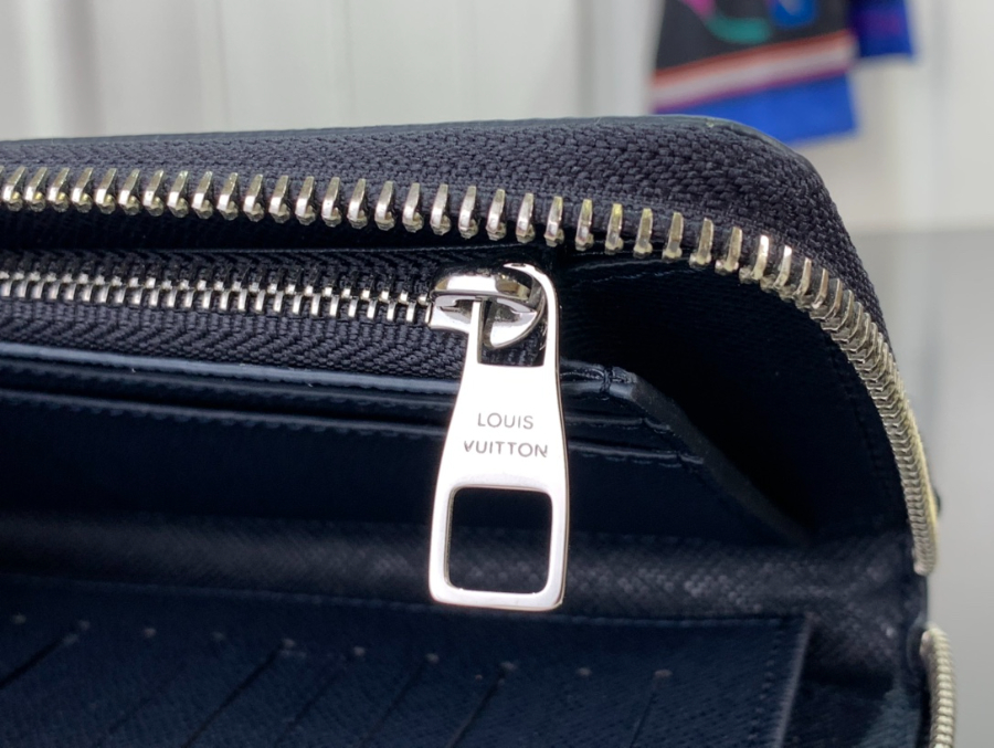 루이비통 브라짜 지퍼 장지갑 M82306 10202cm8.jpg