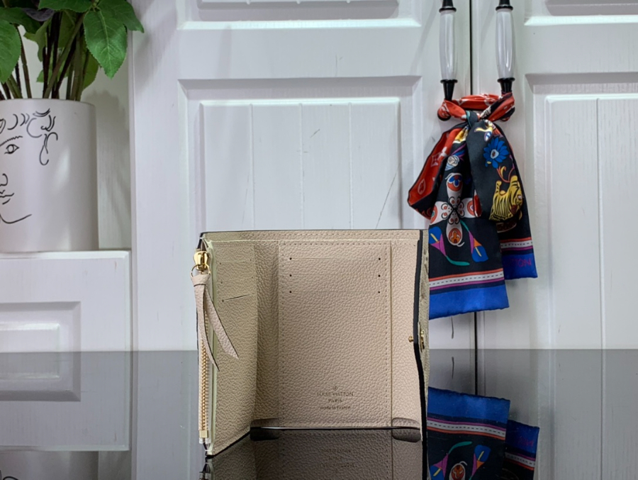 루이비통 빅토린 월릿 M82344 129.51.5cm5.jpg