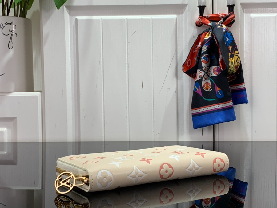 루이비통 지피 월릿 M82290 19.510.52.5cm4.jpg