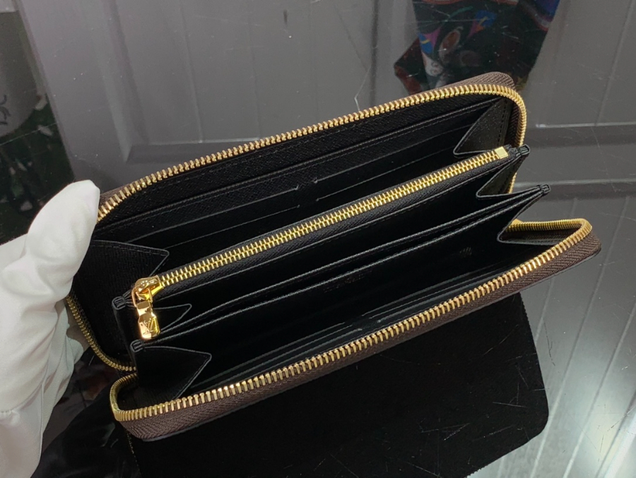 루이비통 지피 장지갑 M82444 19.510.52.5cm5.jpg