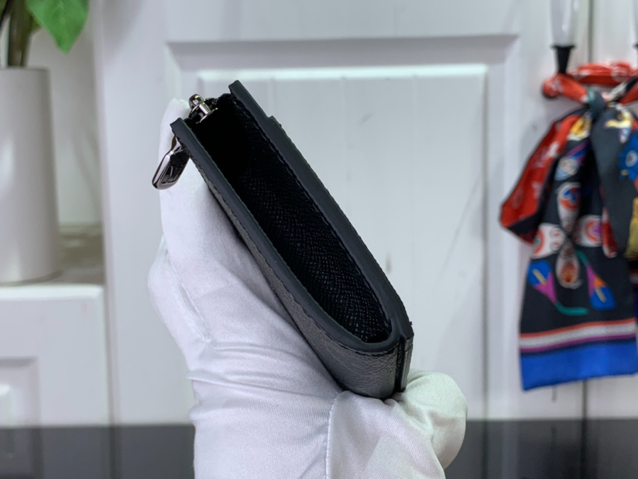 루이비통 코인 카드 케이스 M82245 11.37.51cm 2종5 (1).jpg