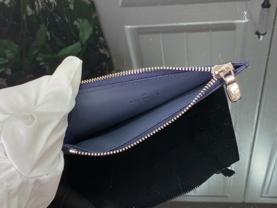 루이비통 코인 카드 홀더 지갑 M82084 814.51cm 1컬러5 (1).jpg