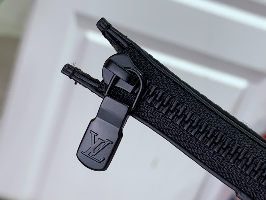 루이비통 코인 카드 홀더 지갑 M82084 814.51cm 1컬러7.jpg