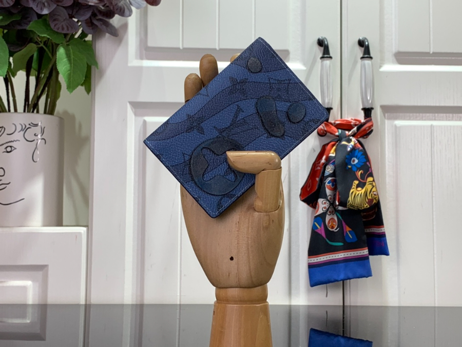 루이비통 포켓 오거나이저 M82308 7.511.11cm1.jpg