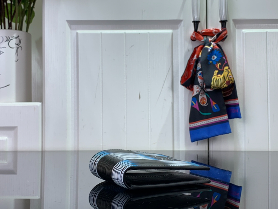 루이비통 남자 LV 슬렌더 반지갑6.jpg