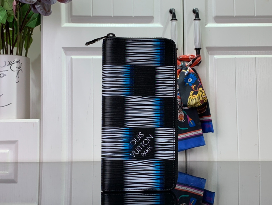 루이비통 남자 지피 카드 장지갑 M82820 10202cm1.jpg