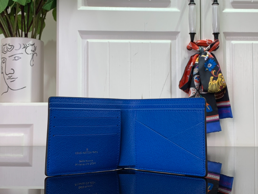 루이비통 멀티플 월렛 반지갑 1컬러 M40452 11.591.5cm6.jpg