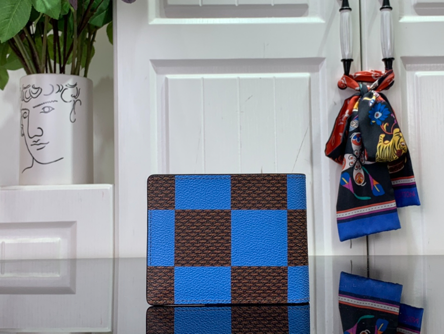 루이비통 멀티플 월렛 반지갑 1컬러 M40452 11.591.5cm2.jpg