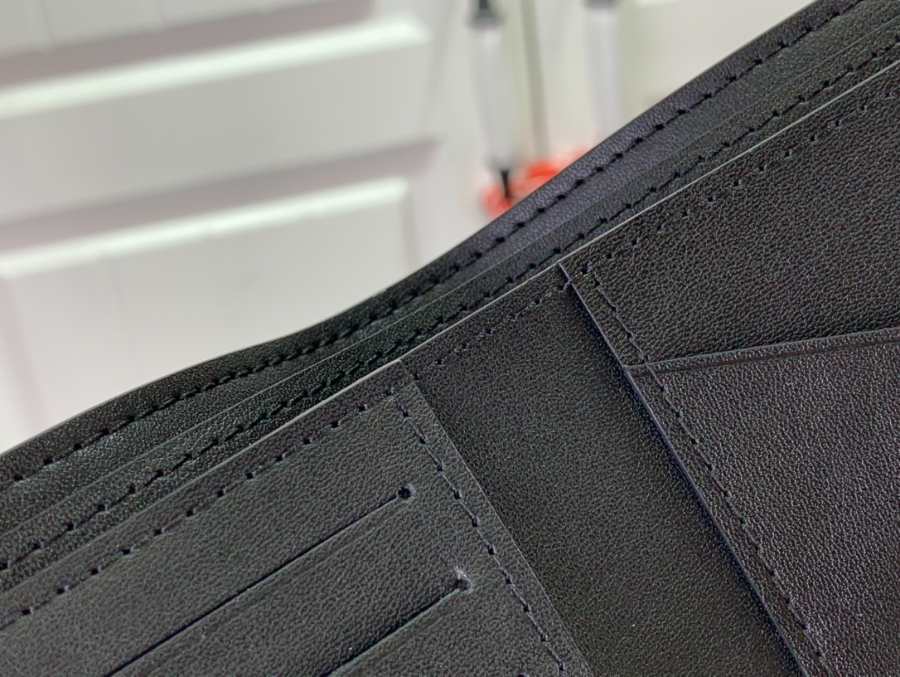 루이비통 멀티플 월렛 반지갑 M83191 129cm6.jpg