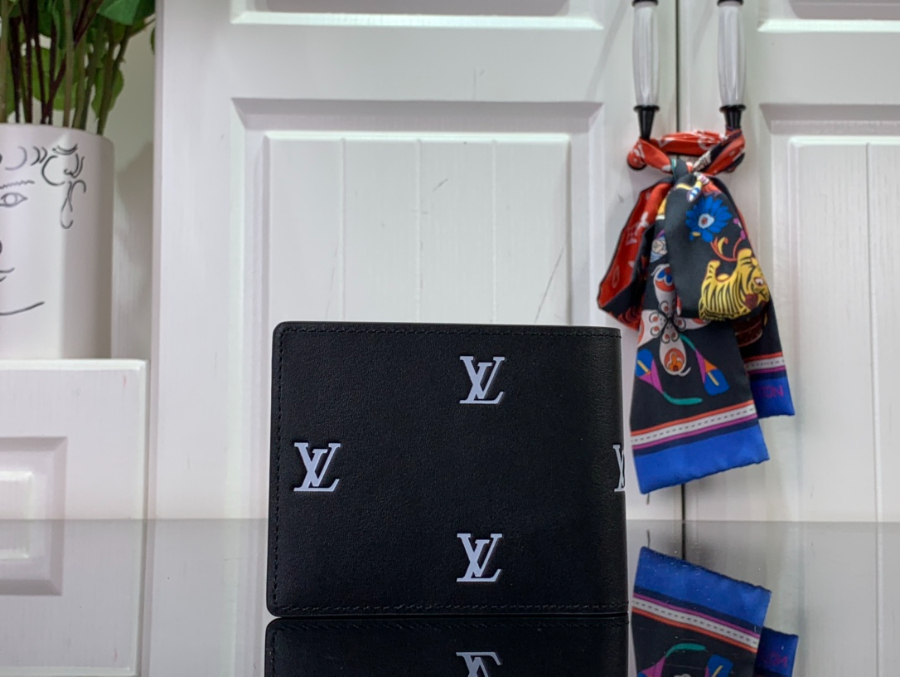 루이비통 멀티플 월렛 반지갑 M83191 129cm2.jpg
