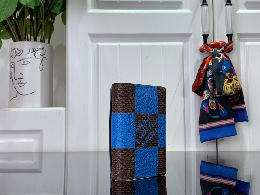 루이비통 멀티플 월렛 카드지갑 1컬러 8111cm3.jpg