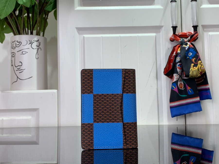 루이비통 멀티플 월렛 카드지갑 1컬러 8111cm2.jpg