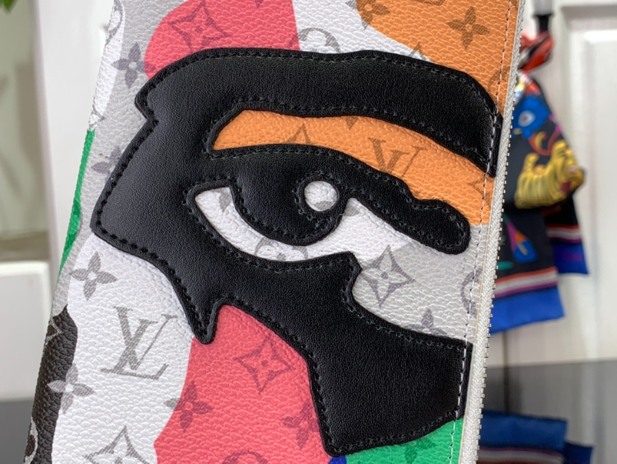 루이비통 세로형 장지갑 M82590 10202cm6.jpg