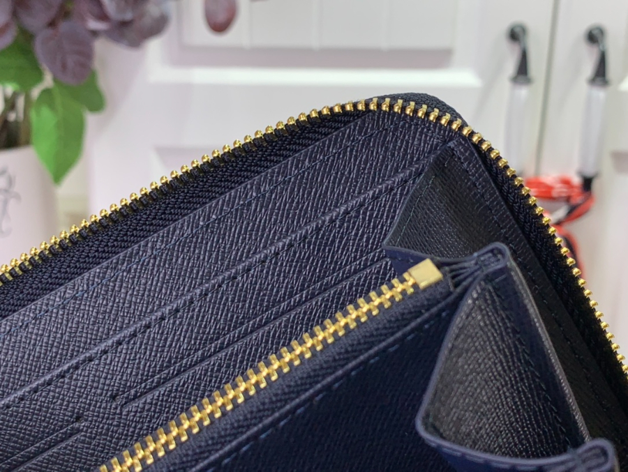 루이비통 장지갑 지피 M82468 19.510.52.5cm8.jpg