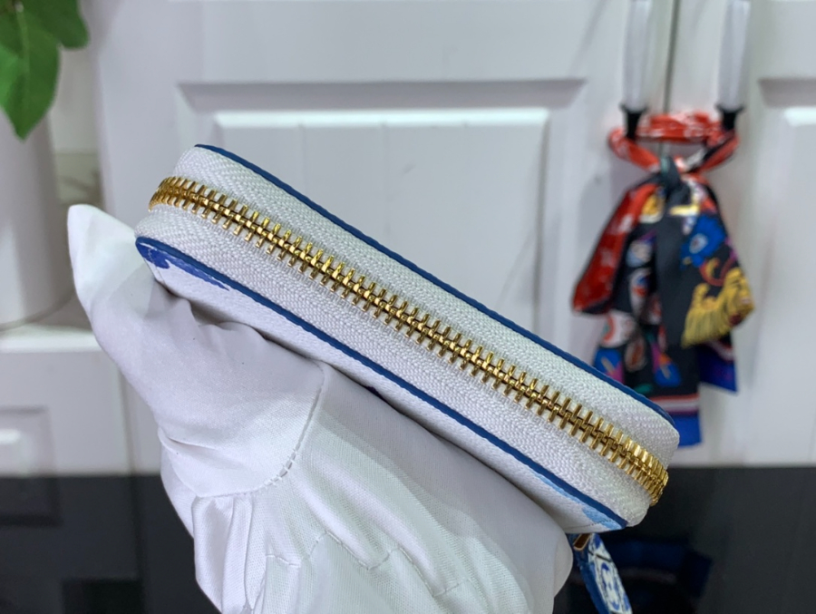 루이비통 지퍼 코인 펄스 M82417 118.52cm5.jpg