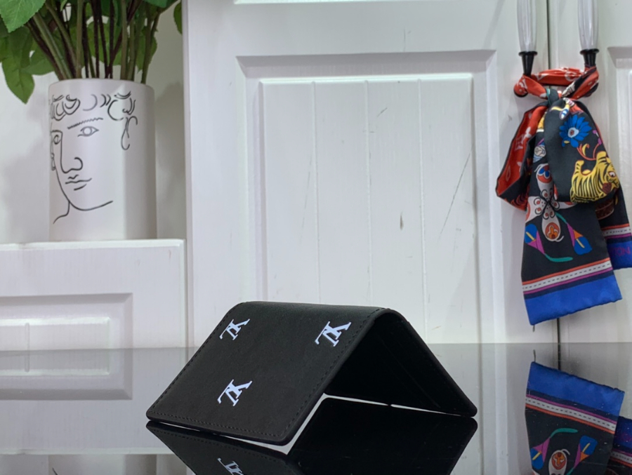 루이비통 포켓 오거나이저 카드지갑 M61696 811cm5.jpg