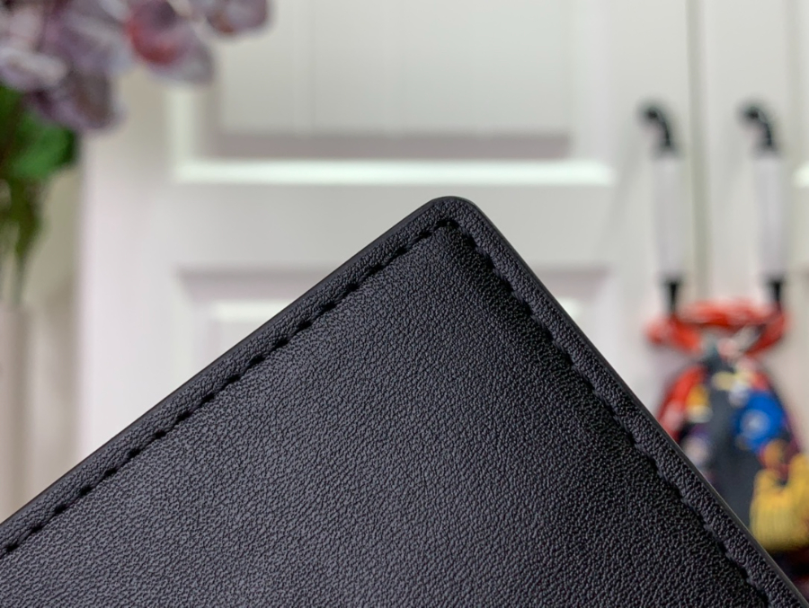 루이비통 포켓 오거나이저 카드지갑 M61696 811cm8.jpg