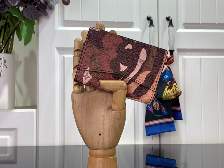 루이비통 포켓 오거나이저 카드지갑 M82574 11.511.11cm2.jpg