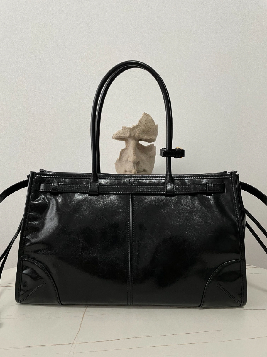 프라다 라지가죽핸드백2.jpg