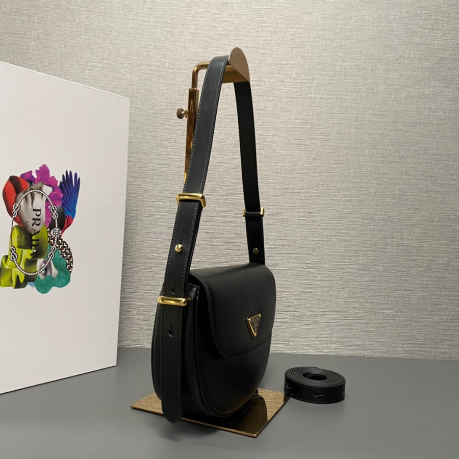 프라다 아르케플랩숄더백3.jpg