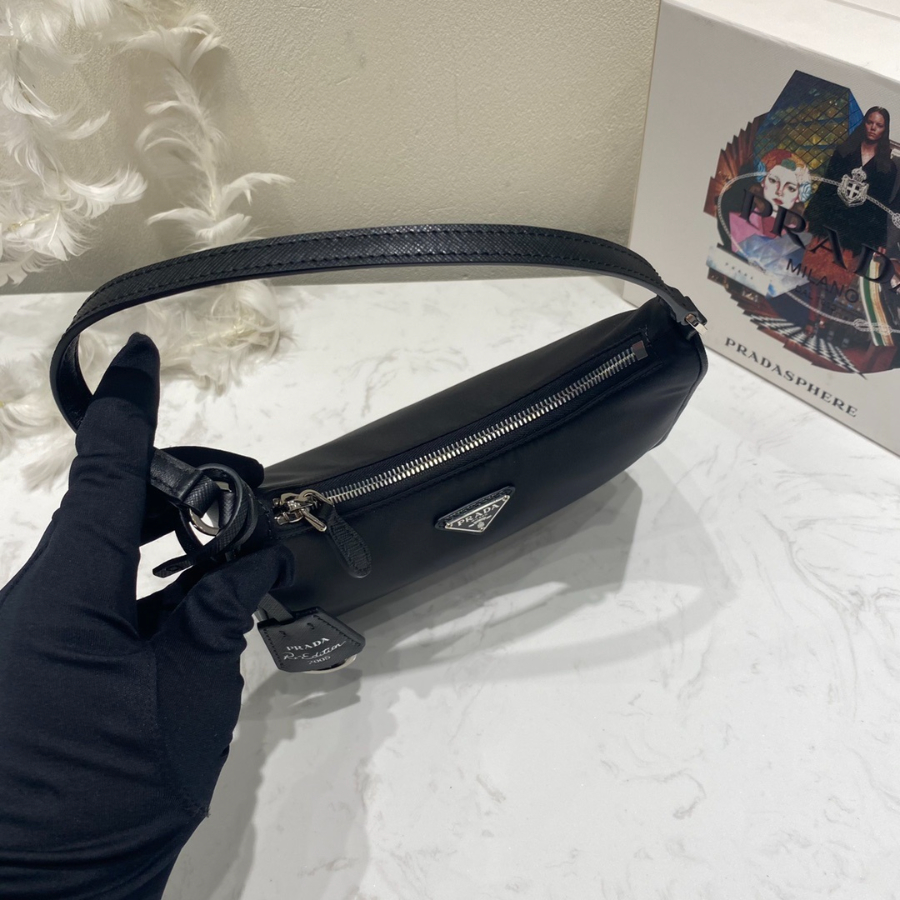 프라다 테수토호보백5.jpg