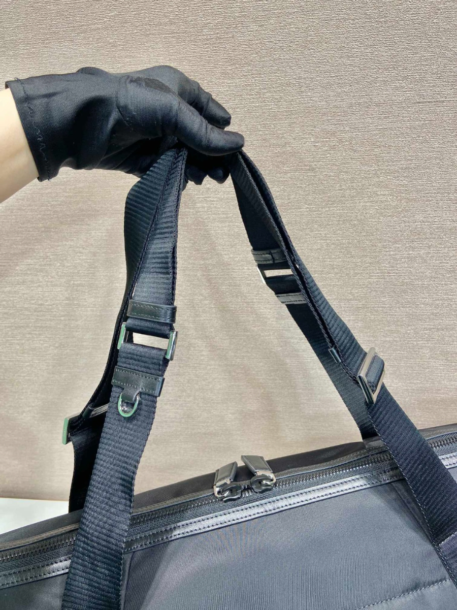 프라다 트래블백6.jpg