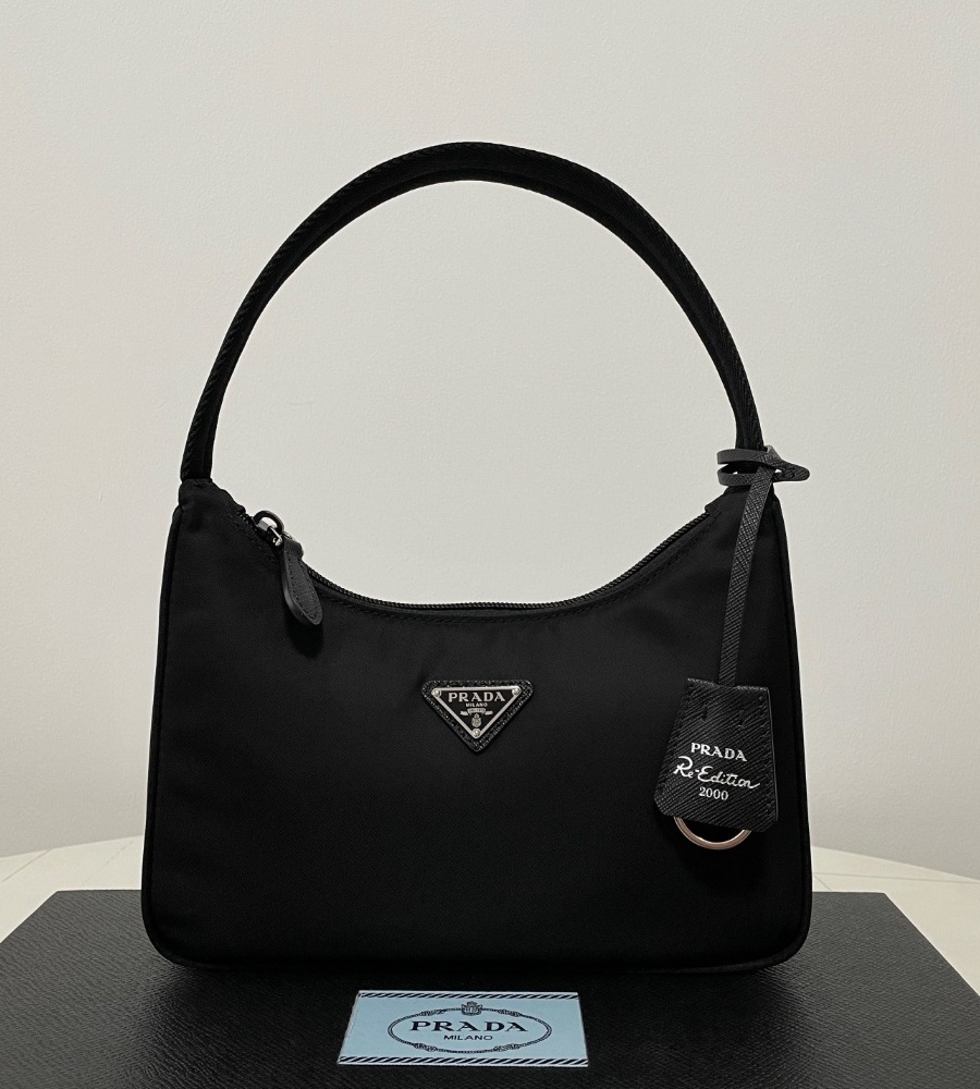 프라다 리에디션리나일론호보백1 (1).jpg