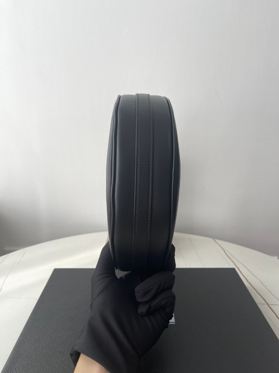 프라다 아르케가죽숄더백8 (1).jpg