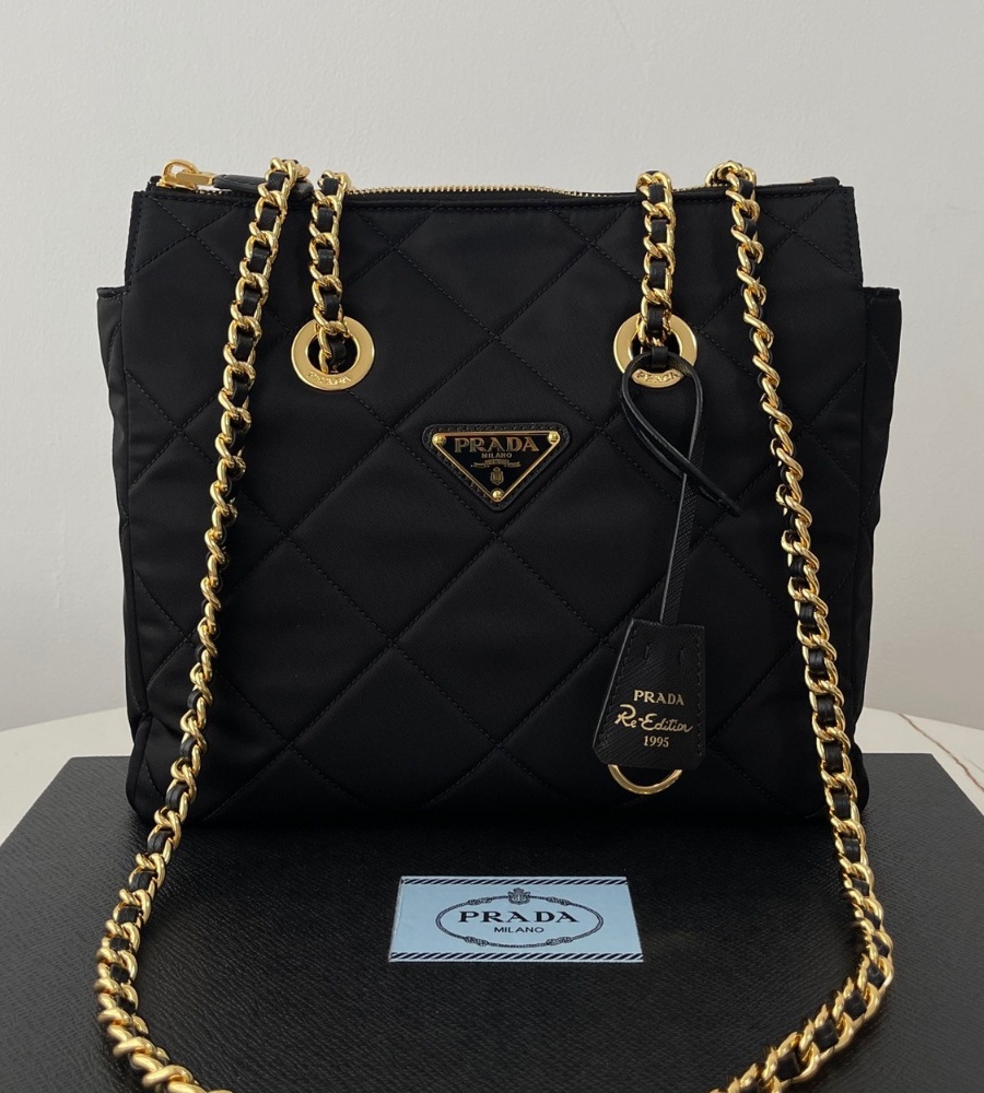 프라다 리나일론체인숄더백1 (1).jpg