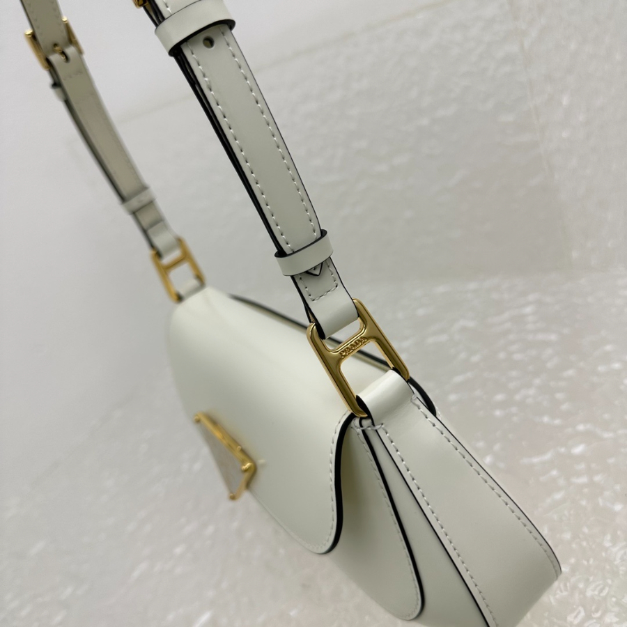 프라다 브러시드가죽숄더백 아이보리7.jpg