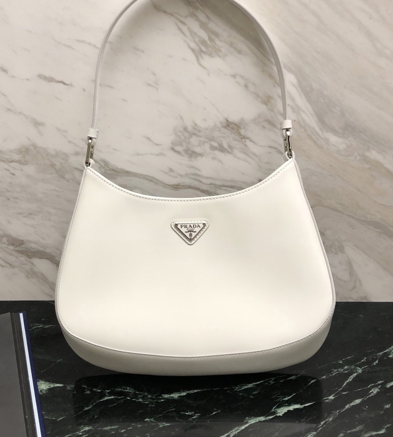 프라다 클레어브러시드숄더백1 (1).jpg