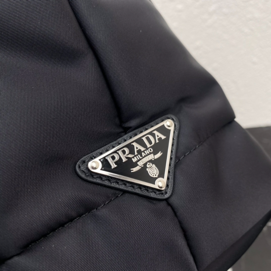 프라다 패딩리나일론토트백5.jpg