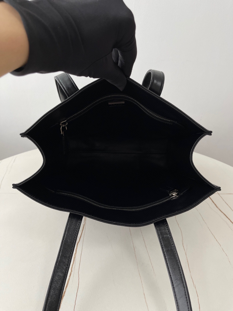 프라다 나파앤티크토트백7.jpg