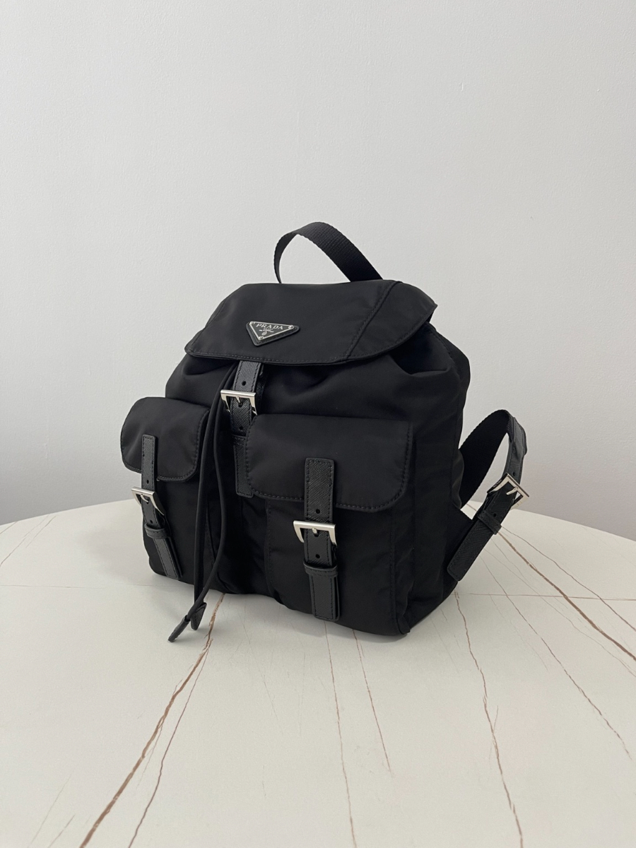 프라다 리나일론스몰백팩9.jpg