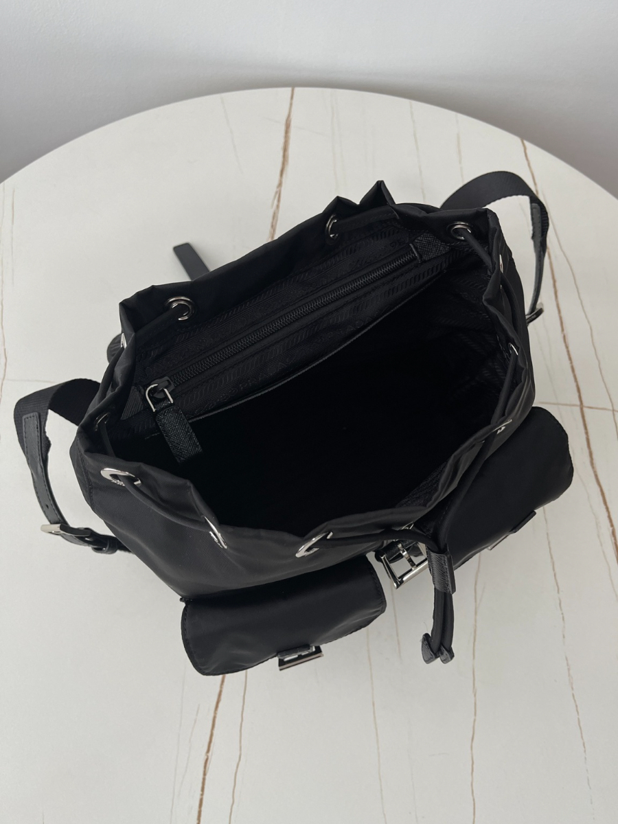 프라다 리나일론스몰백팩4.jpg