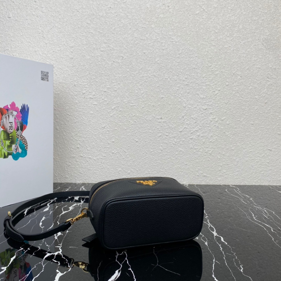 프라다 베니티백5.jpg