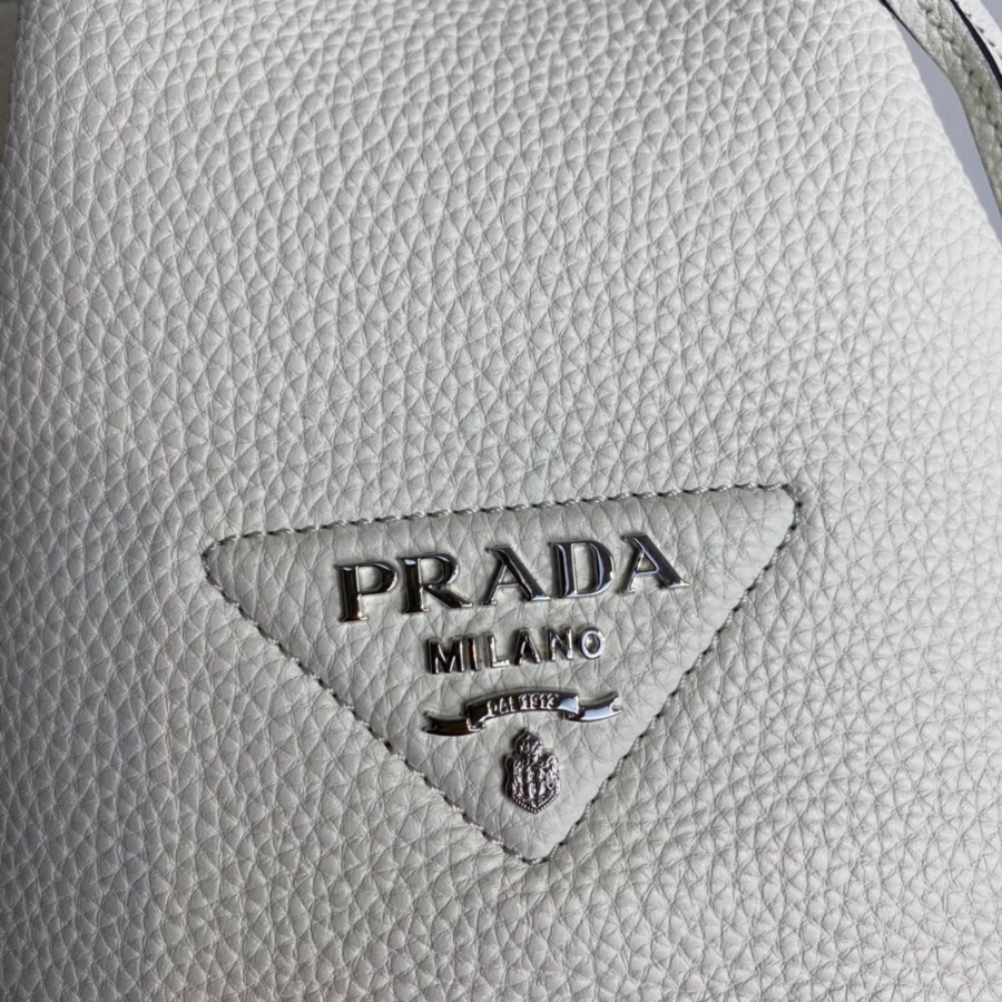 프라다 플로버킷백4.jpg