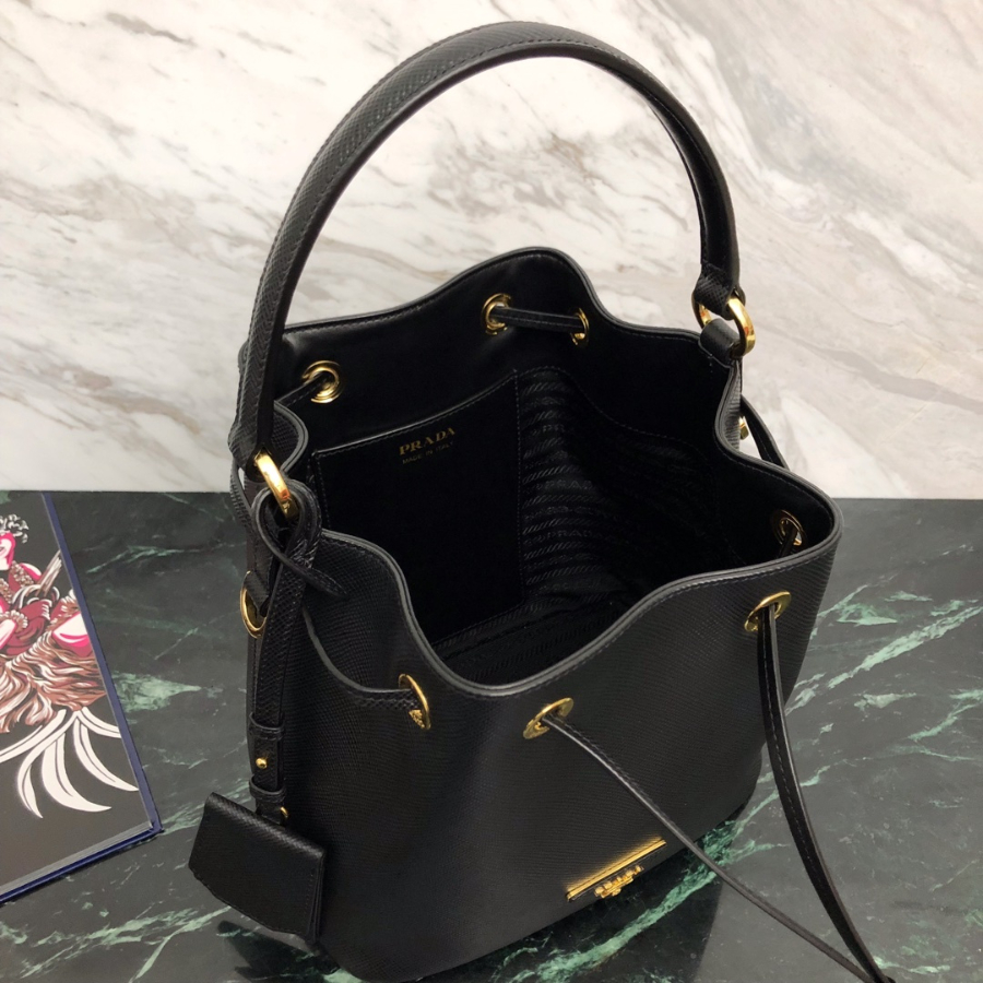 프라다 사피아노가죽버킷백8.jpg