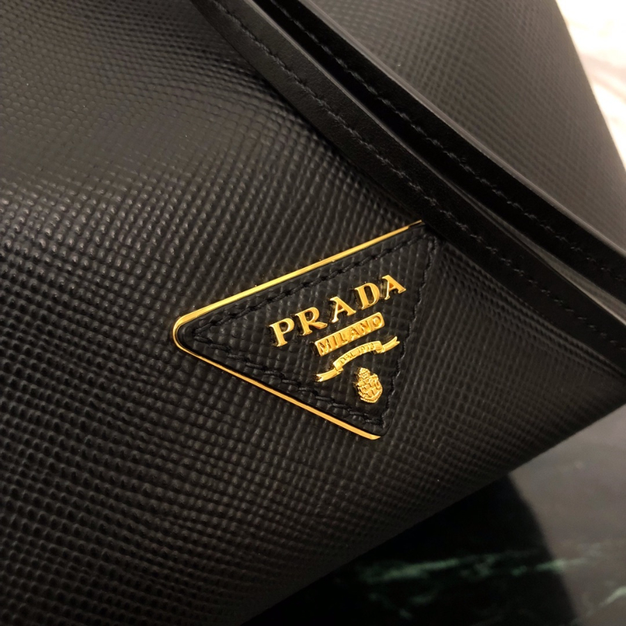 프라다 사피아노가죽버킷백6.jpg