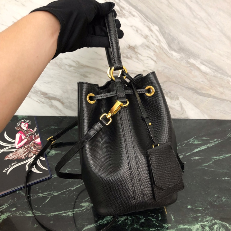 프라다 사피아노가죽버킷백3.jpg