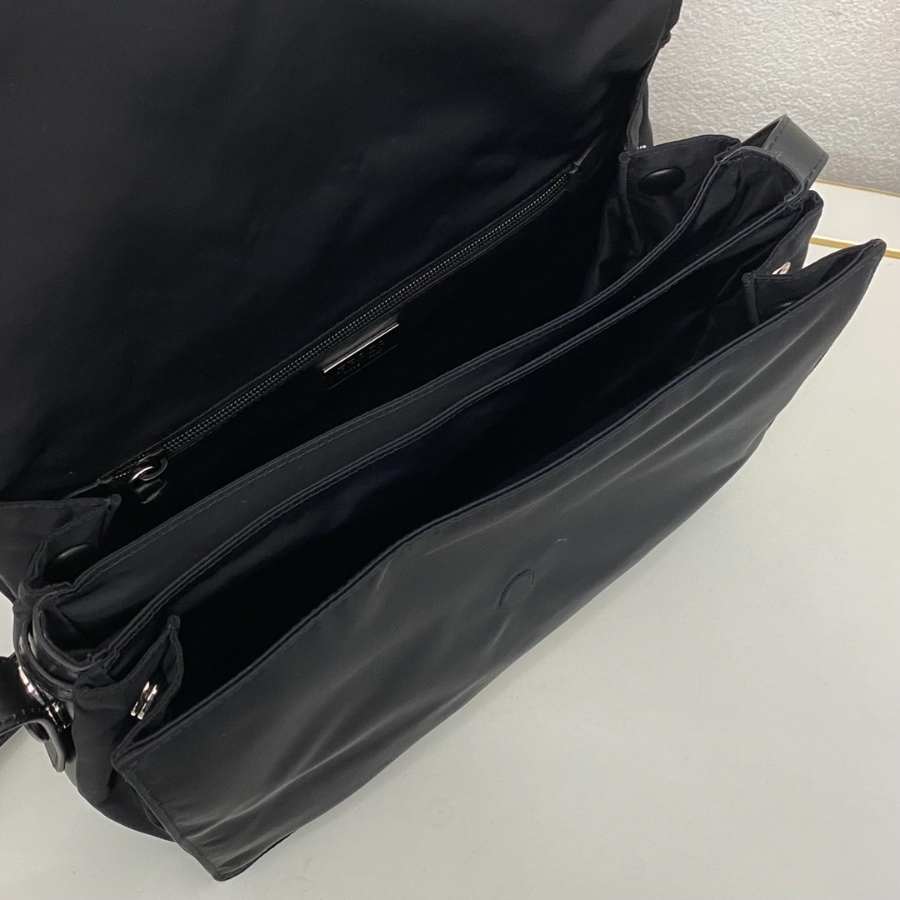 프라다 리나일론패딩숄더백6.jpg