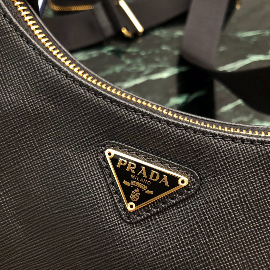프라다 테수토체인호보백5 (1).jpg