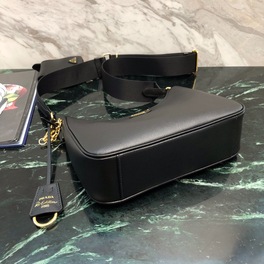 프라다 테수토체인호보백9 (1).jpg